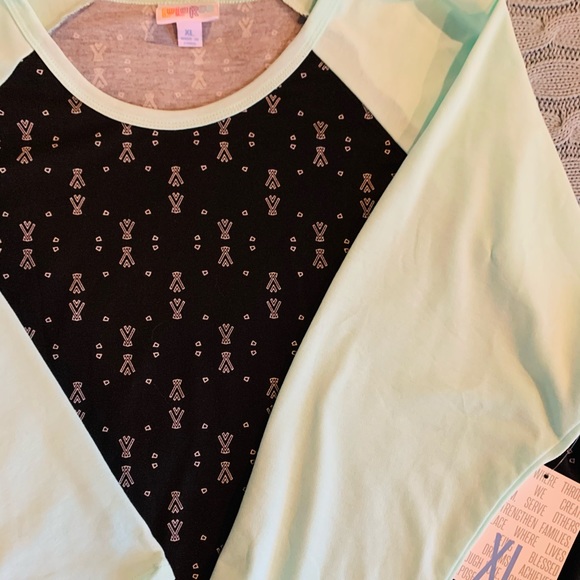 LuLaRoe Randy baseball tee - Picture 2 of 2